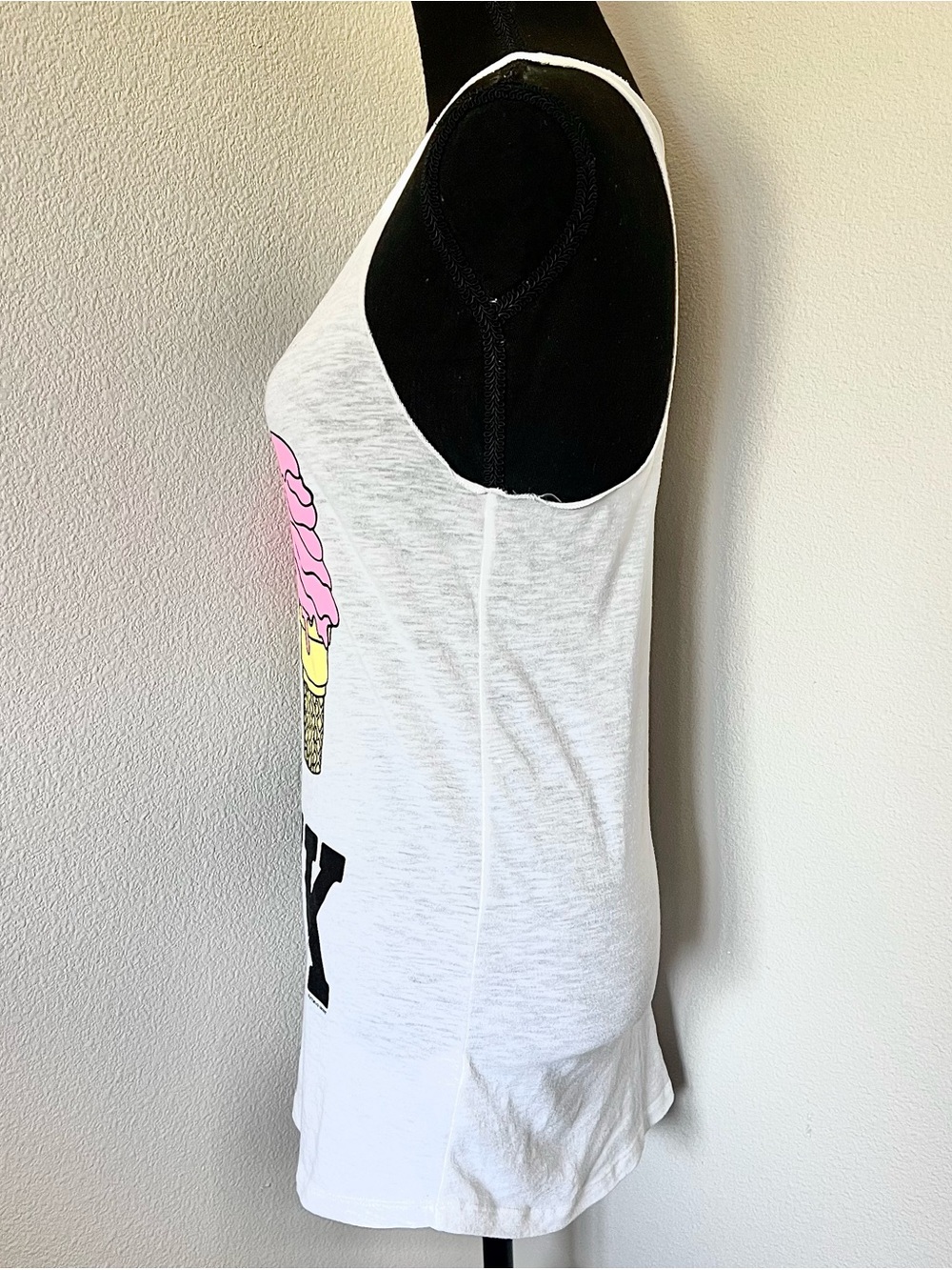 RARE EXC • VS PINK Double Ice Cream Cone Graphic Sleep Tank • - Picture 6 of 11